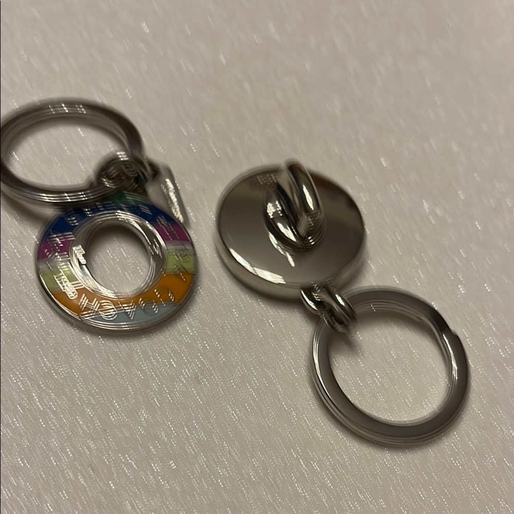 Coach Legacy Valet Keychain with Silver Key Rings - Picture 5 of 6